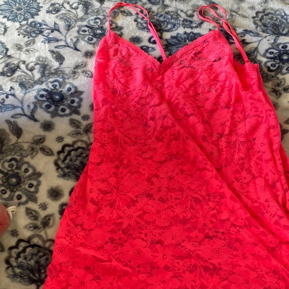 HOT PINK VICTORIA SECRET LACE NIGHTGOWN